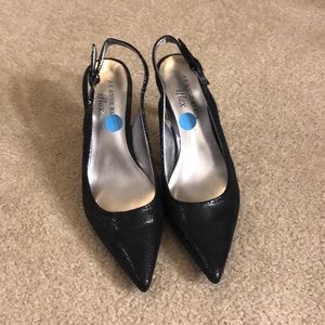 Anne Klein ankle pump